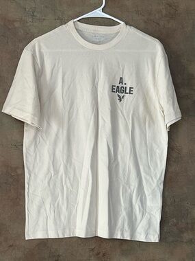 American Eagle Outfitters Cream Short-Sleeve Logo Tee
